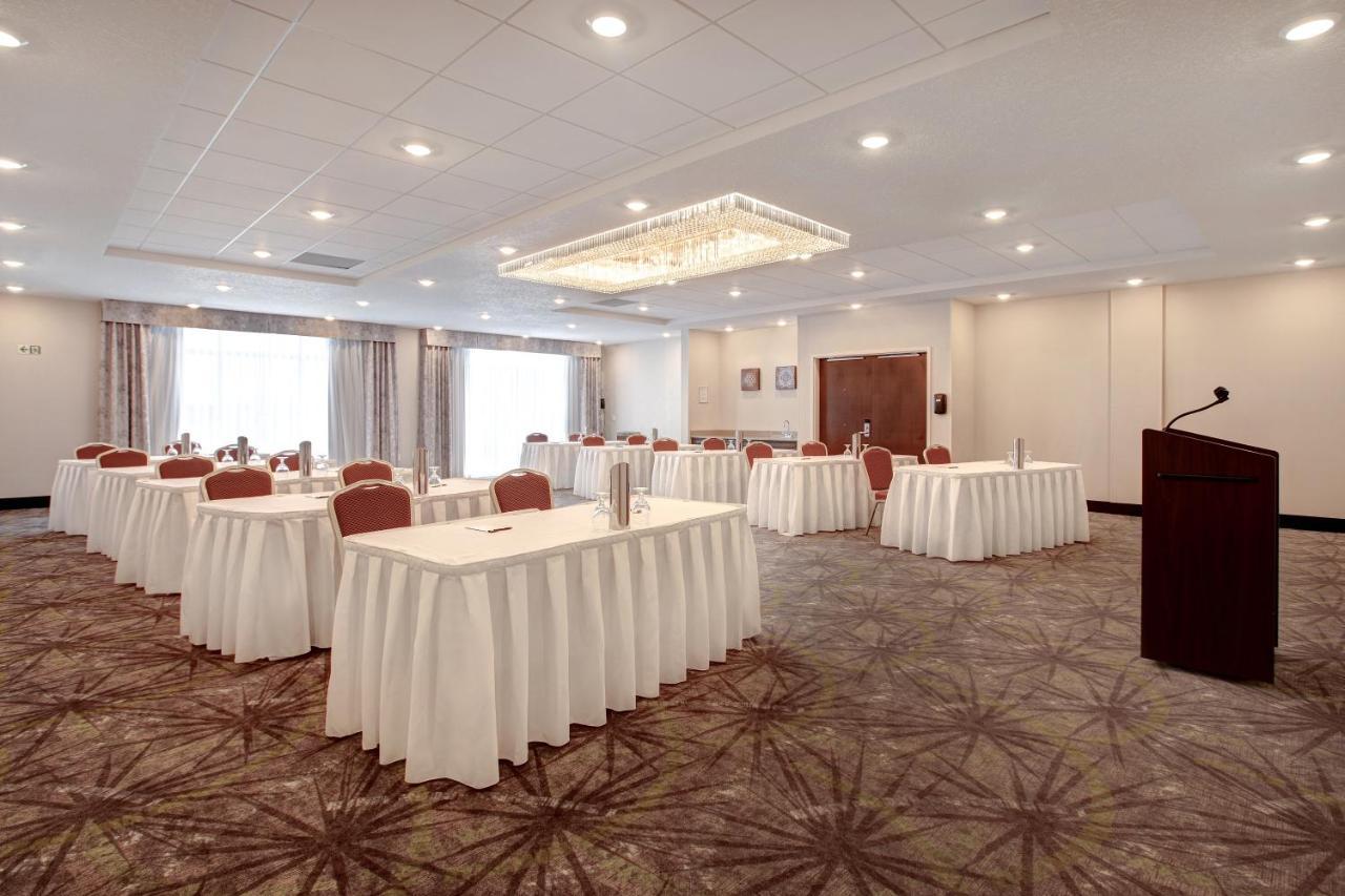 St. Paul The Landing Hotel & Conference Centre מראה חיצוני תמונה