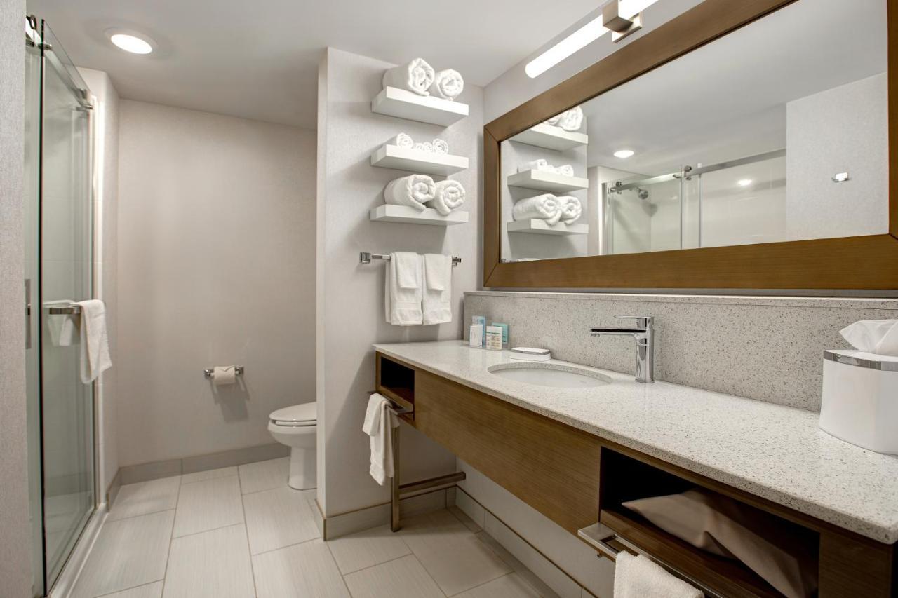 St. Paul The Landing Hotel & Conference Centre מראה חיצוני תמונה