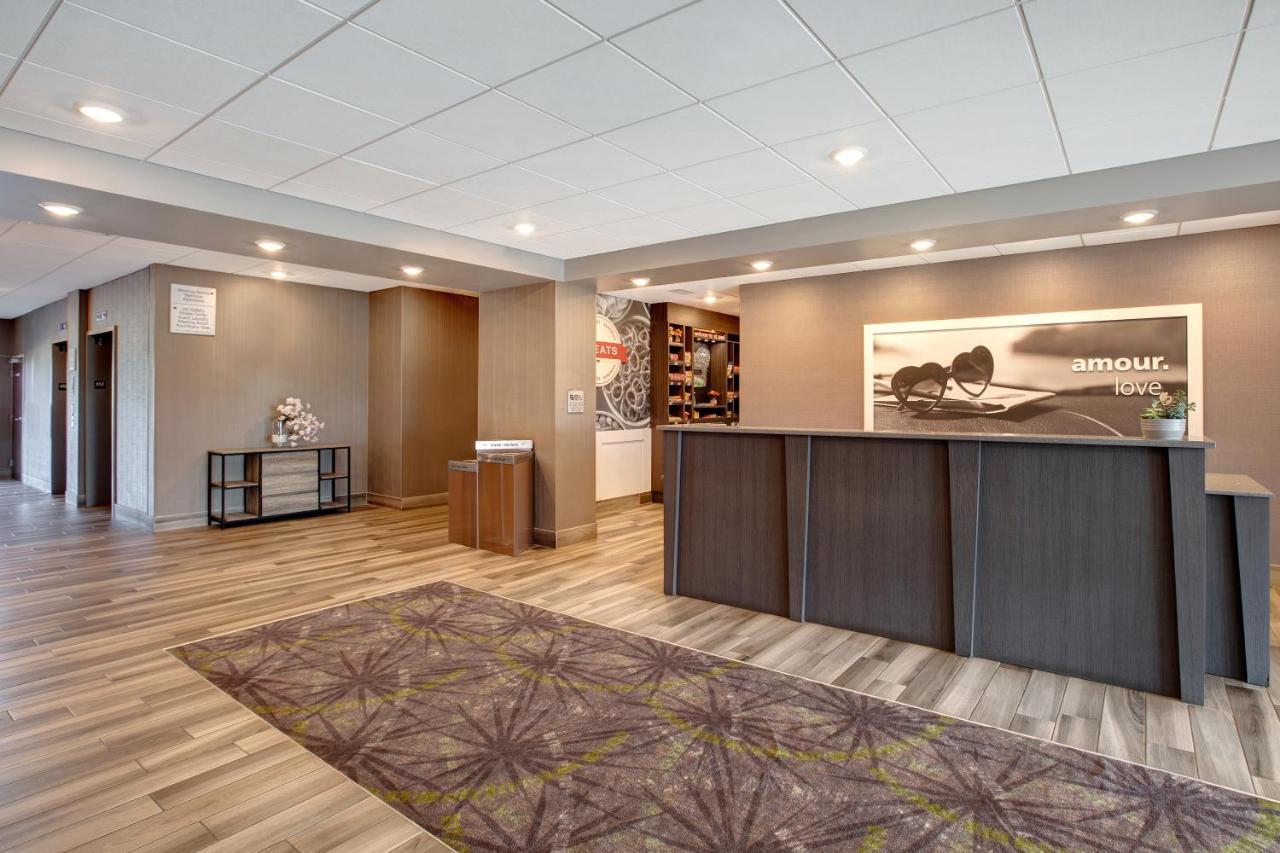 St. Paul The Landing Hotel & Conference Centre מראה חיצוני תמונה