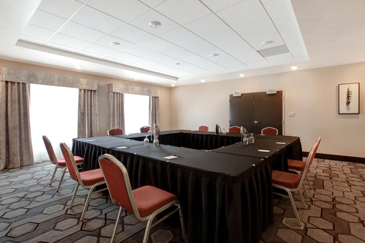 St. Paul The Landing Hotel & Conference Centre מראה חיצוני תמונה